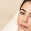 آیا میکروبلیدینگ باعث ریزش ابرو می‌شود؟ پاسخ به سؤالات مهم